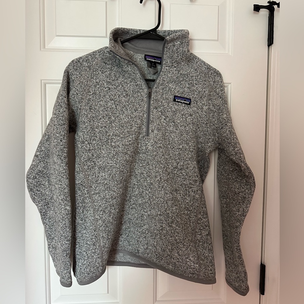 Size Small - Patagonia Pullover!